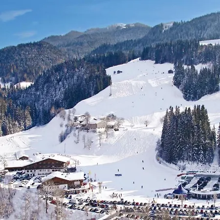 Der Waldhof-3